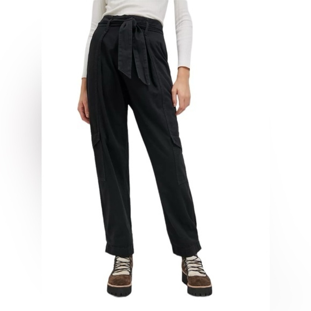 NWT EDWIN Harlow Ultra High-Rise Paperbag Relaxed Jeans size 25, sold at Anthro